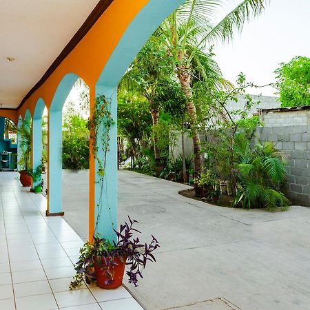 Oyo Hotel Miramar, Loreto Лорето Экстерьер фото