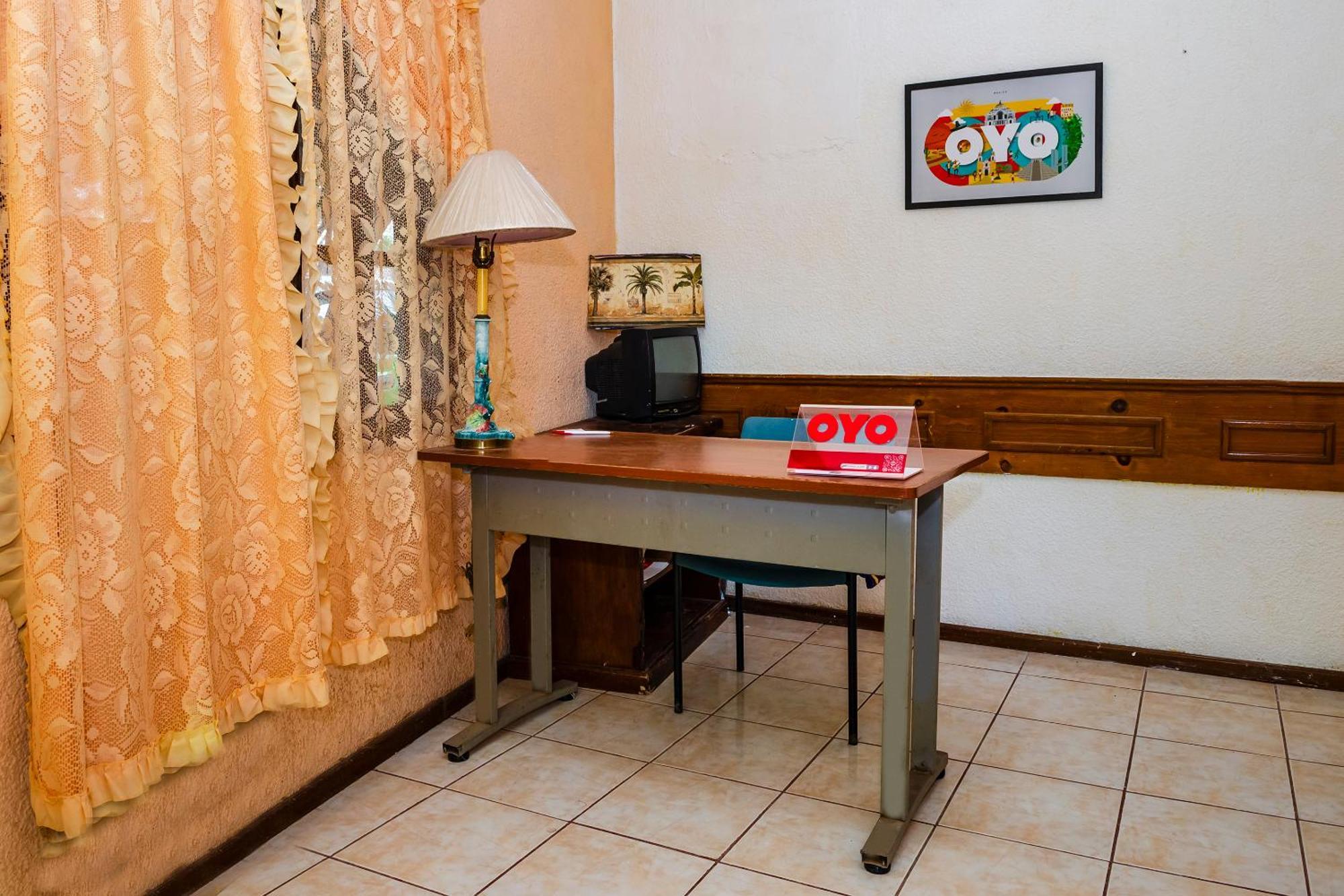 Oyo Hotel Miramar, Loreto Лорето Экстерьер фото