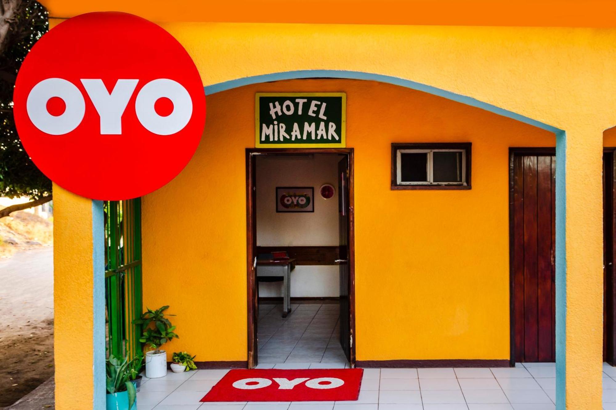 Oyo Hotel Miramar, Loreto Лорето Экстерьер фото